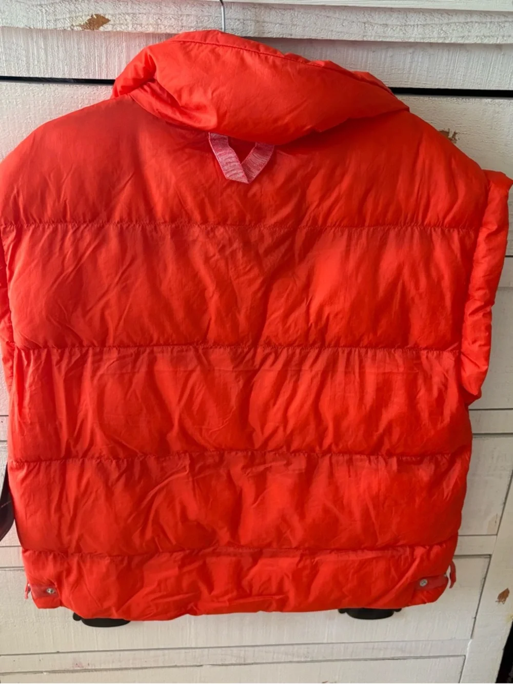 NWT Free People Orange red In A Bubble Puffer Vest - Picture 6 of 10